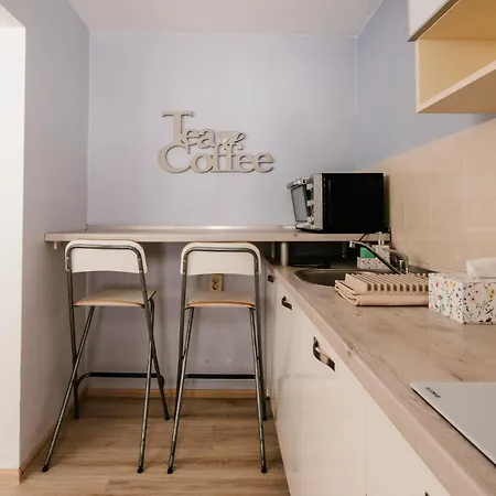 Lejlighed 5 Minutes From The And The Center With Private Patio Burgas City